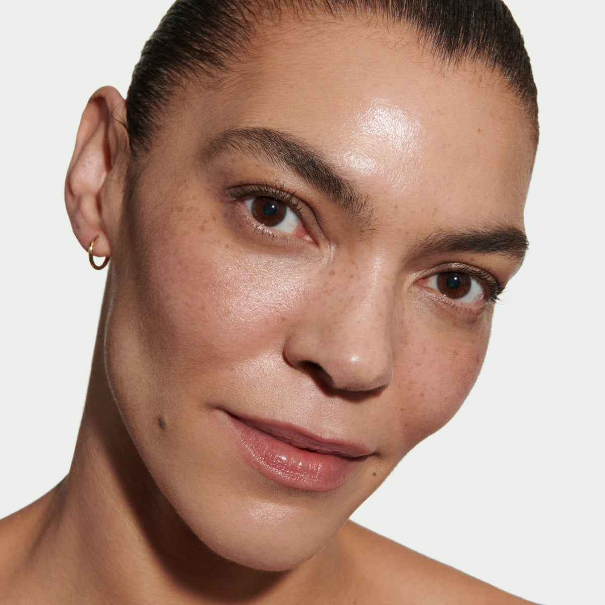 Seamless Skin Enhancing Tint