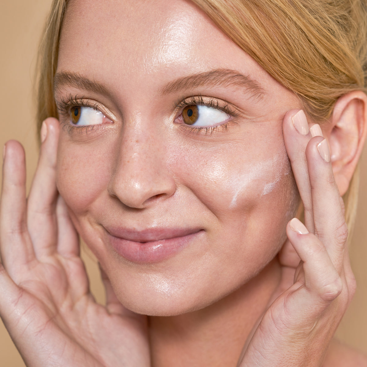 All-Physical Lightweight Wrinkle Defense Spf 30