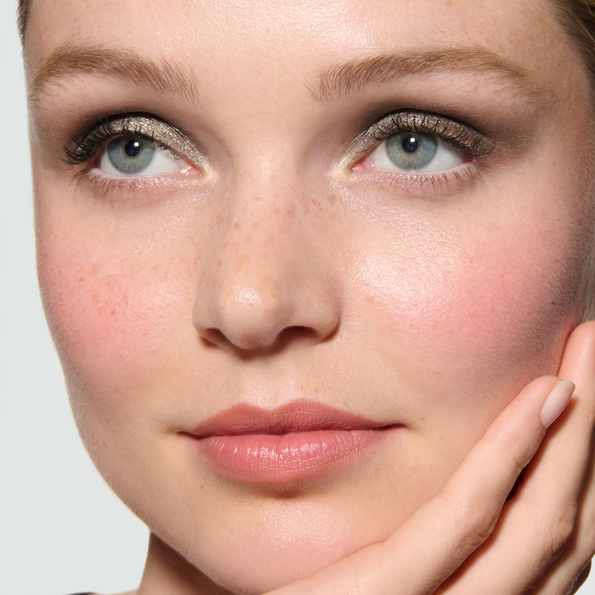 Liquid Lurex Eyeshadow