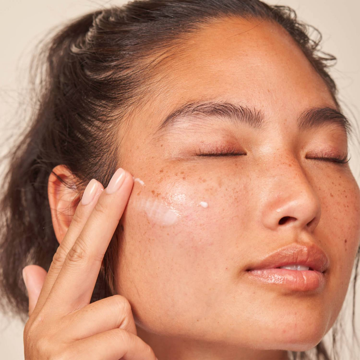 Vitamin C Lactic Oil-Free Radiant Serum Moisturizer