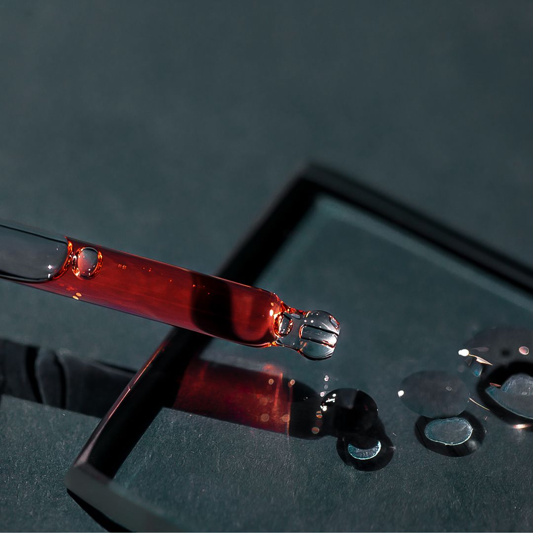 Advanced Multi-Perfecting Red Oil Serum