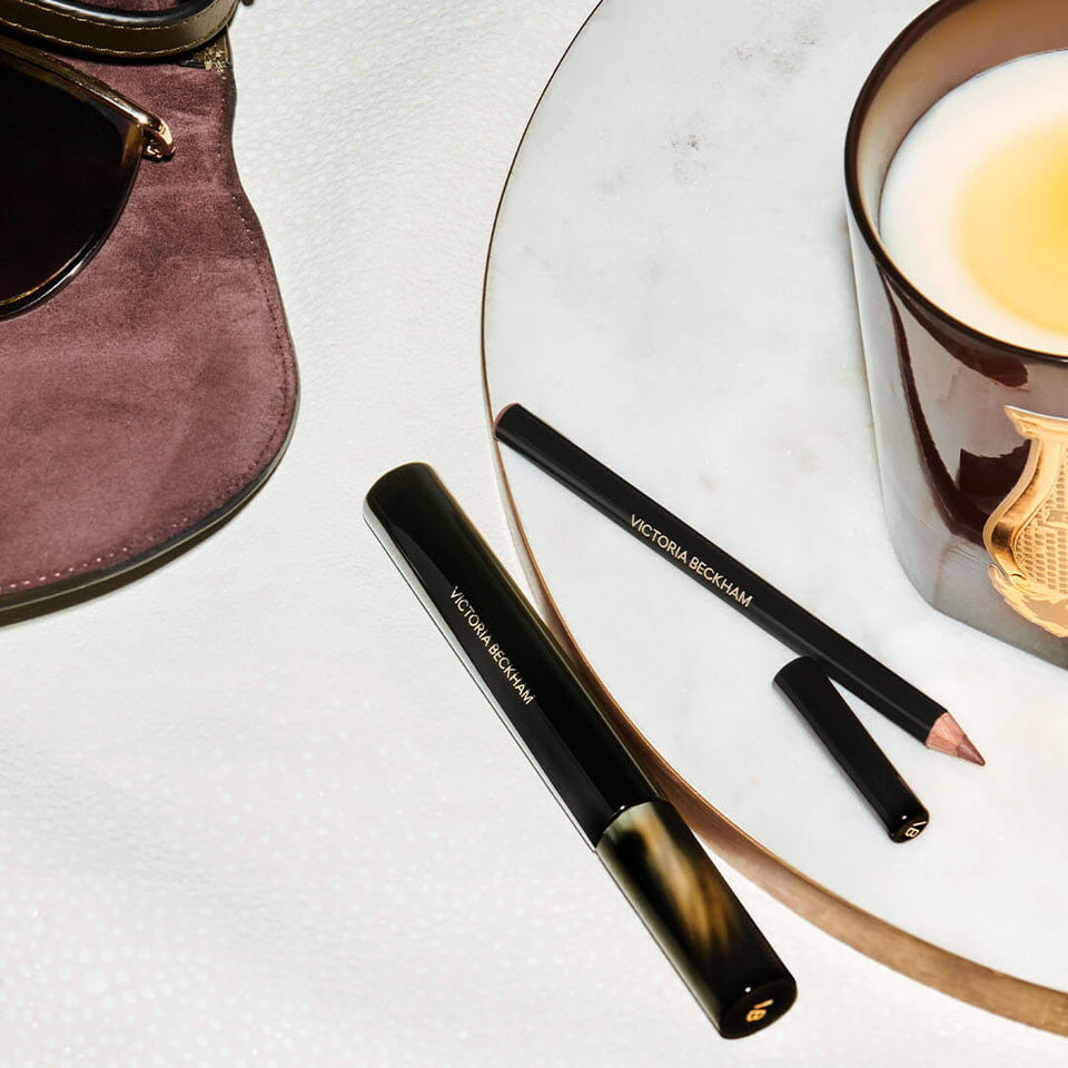 Lip Definer