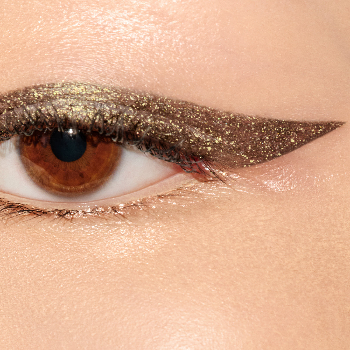 Satin Kajal liner,  Jewel