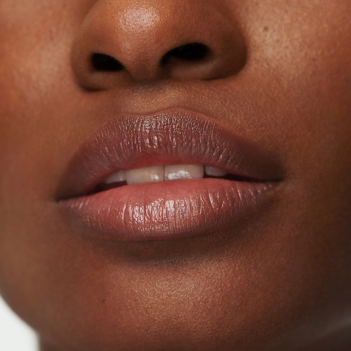 Baume Embrace Melting Lip Colour
